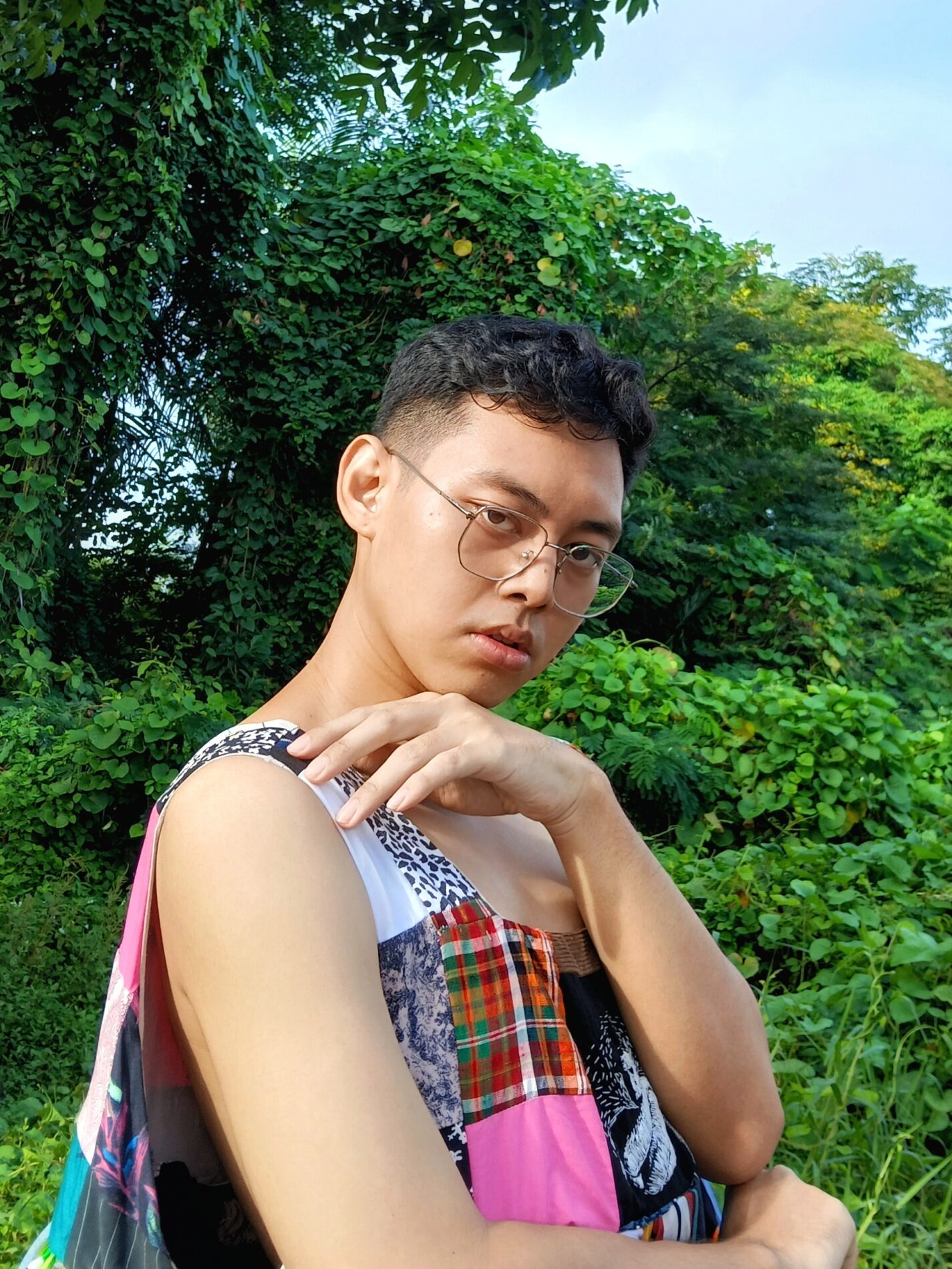 Voyaga etgan ayollar va yigitlar ishtirokida porno tomosha qiling